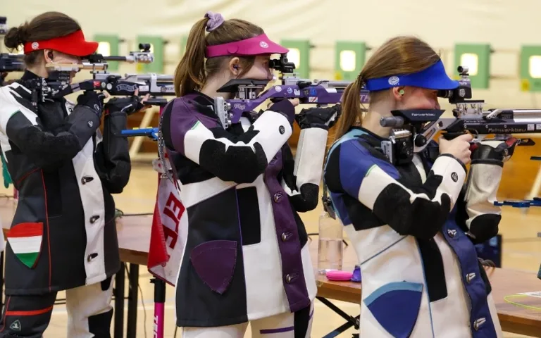 Utánpótlásnevelés a magyar lövészklubokban: Mikor kezdje a gyerek?